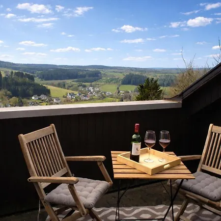 Bergpanorama - Netflix, Wifi, Parkplatz, Mit Bergblick, Naehe Apartment