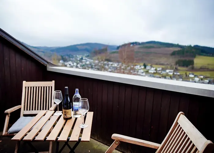 Bergpanorama - Netflix, Wifi, Parkplatz, Mit Bergblick Apartment Winterberg